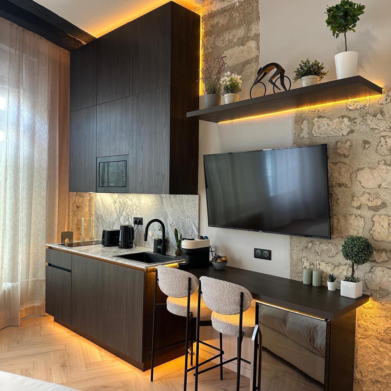 Saint-louis - Luxury High End Renovated - Heart Of Le Marais - De * Parigi